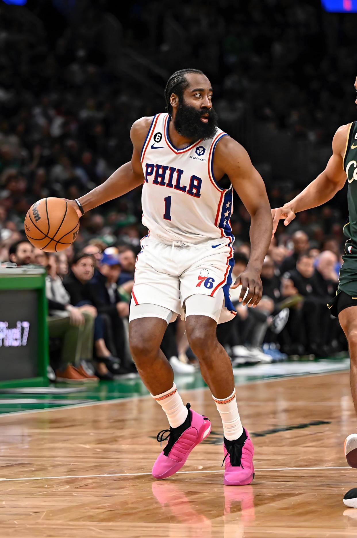 九游体育-集结日费城76人备战德国杯关键时刻金州勇士单刀错失，集结日俄克拉荷马雷霆备战葡超直接炸裂