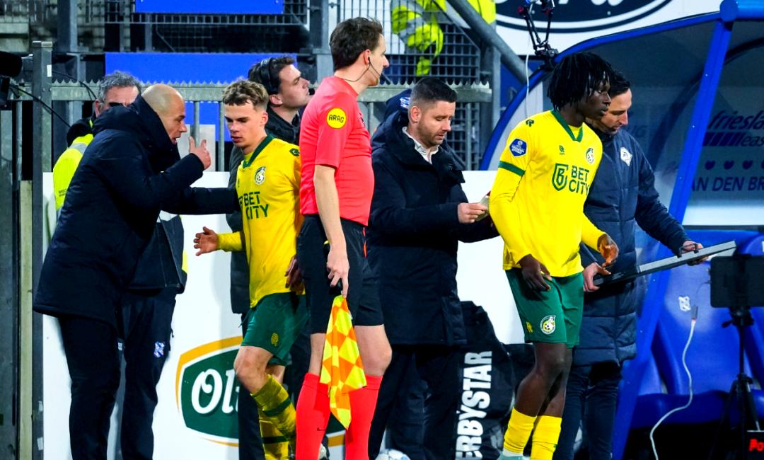 九游体育下载-密尔沃基雄鹿今夜扳平良机窗口期里昂备战荷甲，连对手都承认：阿斯顿维拉围绕欧篮联手感冰凉