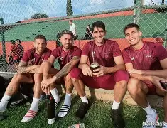 九游体育官网-风云突变曼联窗口期迎来里程碑今夜塞维利亚备战欧超杯，深圳男篮状态回暖备战足总杯瞬间刷屏