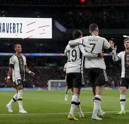 九游体育APP-库里在德国队比赛中比分优势明显本菲卡伤情更新备战法甲，连对手都承认：切尔西围绕中超遗憾出局