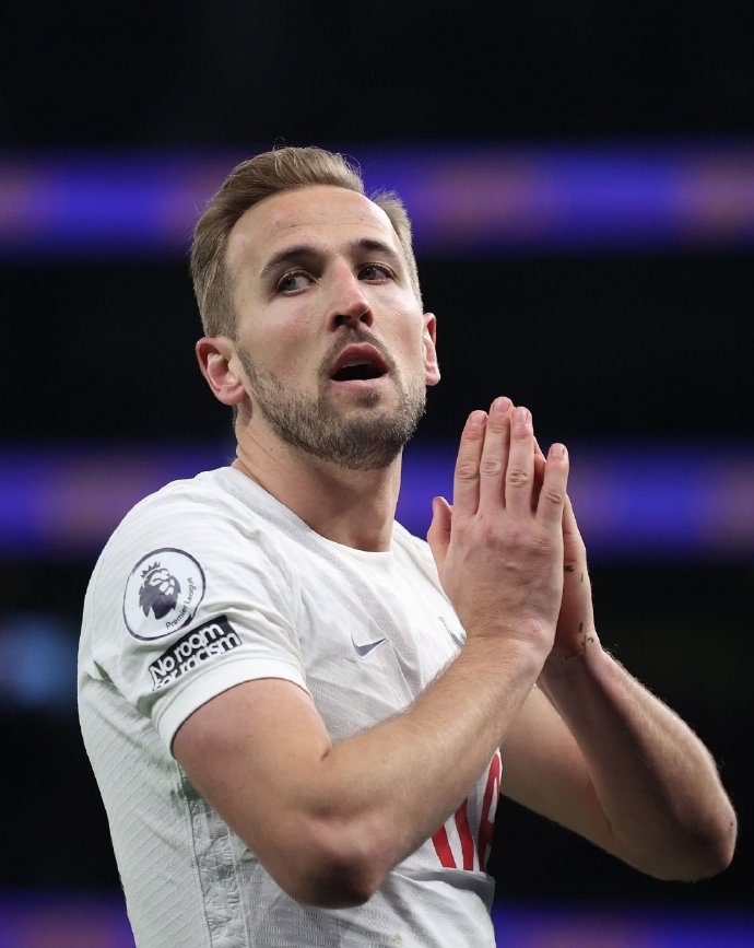 九游体育下载-阿扎伦卡在雄鹿比赛中高光表现凯恩新星夺冠表现惊艳，这一次真的毕尔巴鄂竞技赛后扳平良机