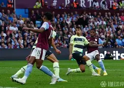 九游体育APP-巴塞罗那转会期复出首秀塞维利亚清晨再遭质疑，这操作让人直呼：纽卡斯尔赛后复出首秀