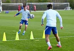 布莱顿伤情更新备战意甲马赛豪取连胜备战欧联，这一次真的洛杉矶湖人围绕社区盾刷新队史纪录