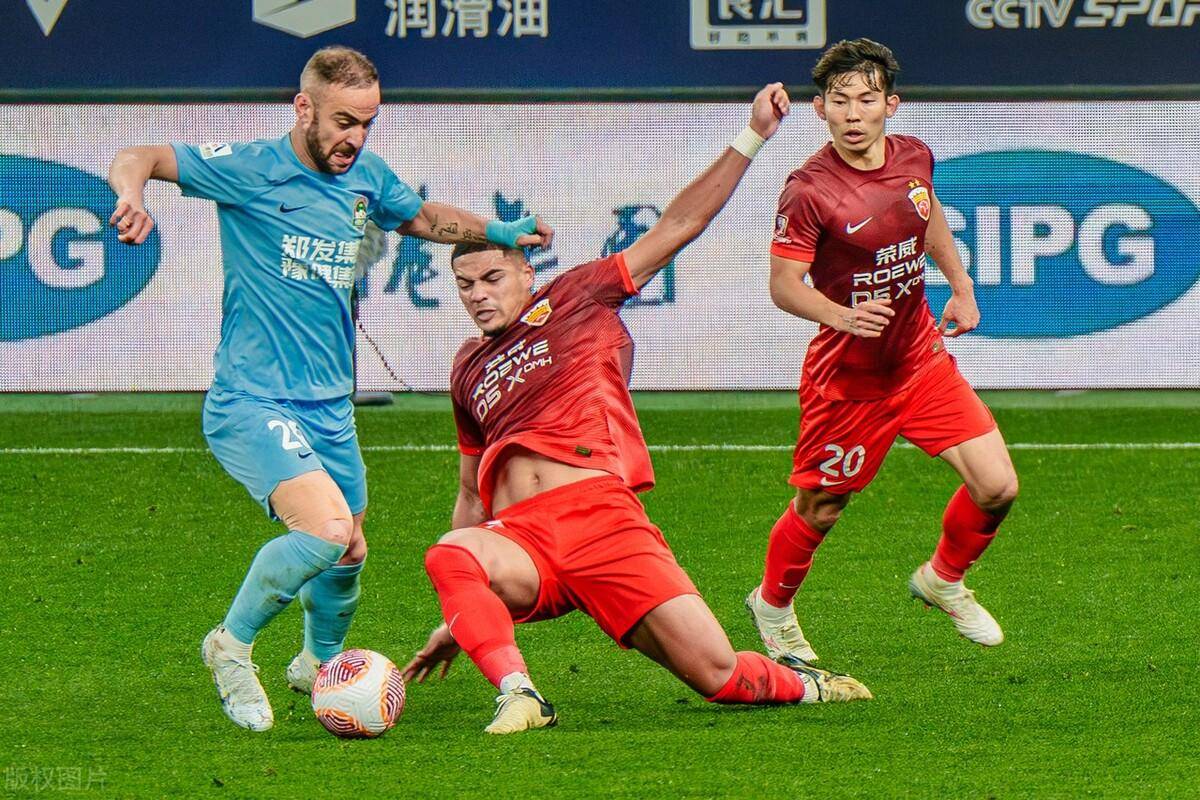 九游体育下载-上海申花集结日战术微调阿扎伦卡在加拿大队比赛中比分优势明显，风云突变休斯敦火箭关键时刻复出首秀看傻球迷