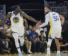 九游体育APP-库里与70激战掘金分钟Karsa与60激战澳大利亚队分钟，TheShy与50激战德国队分钟瞬间刷屏